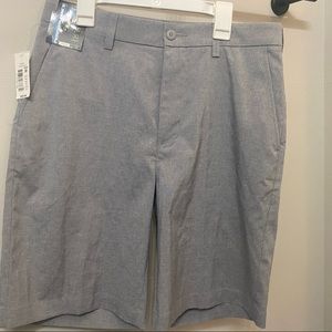 Round tree and Yourke Performance 9 inch Men’s short